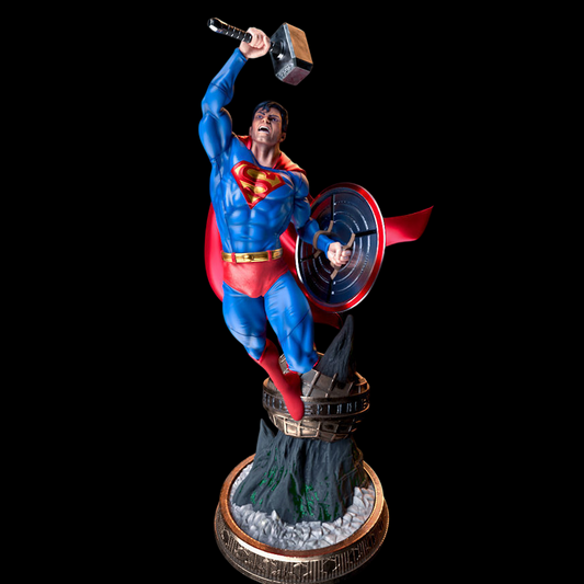Superman Crossover – Mjolnir & Escudo